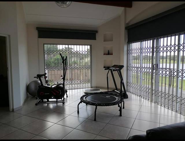 4 BEDROOM TOWNHOUSE FOR SALE IN MEER EN SEE